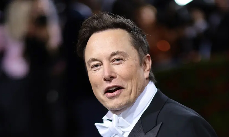 Elon Musk anúncia oficialmente compra do Twitter
