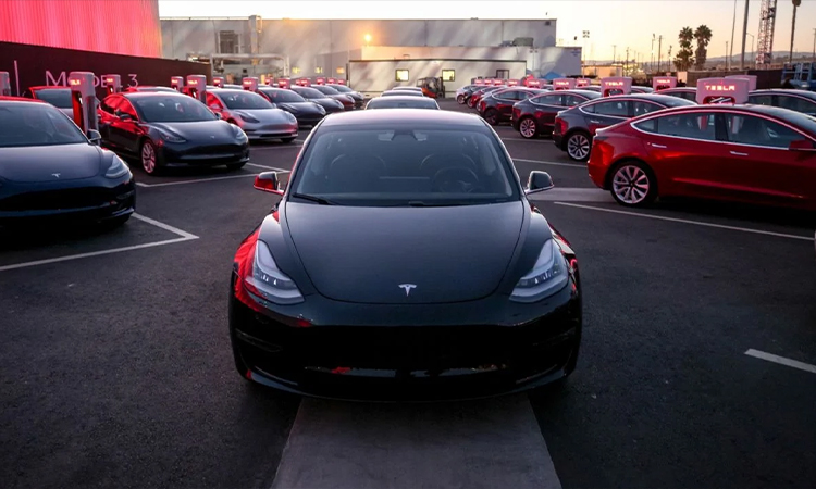 Conheça os modelos de carros elétricos e autônomos da Tesla