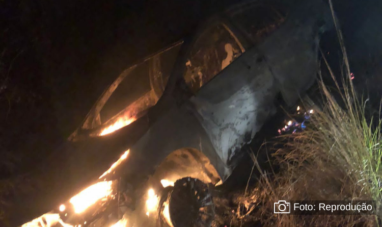 Filho de vereadora de Amargosa passa mal e morre, após incêndio de veículo
