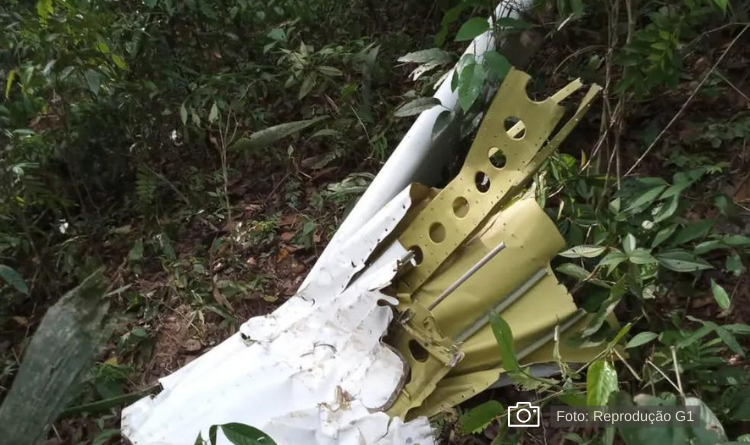 Queda de avião mata 12 pessoas em Rio Branco, no Acre