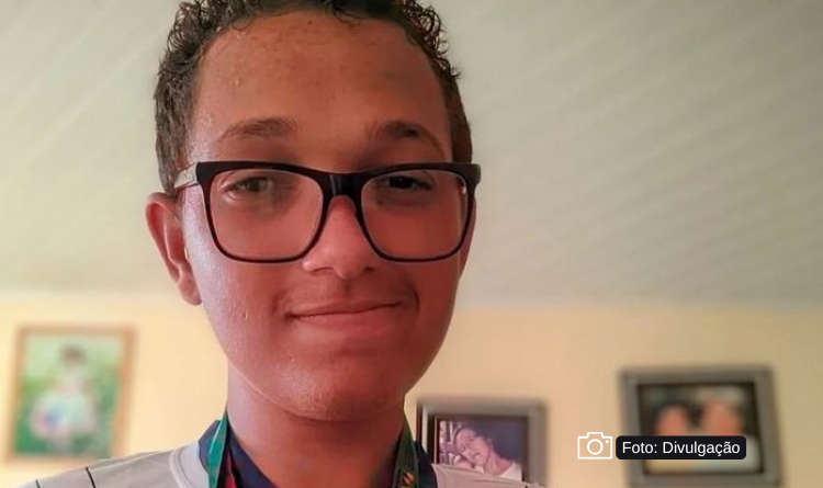 Estudante baiano é reconhecido pela NASA por descoberta de asteroide
