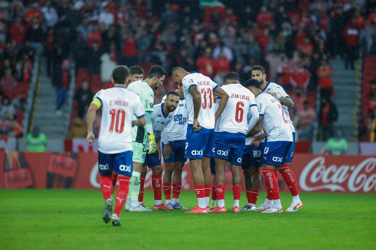 Bahia se despede da Libertadores após derrota para o Internacional no Beira-Rio