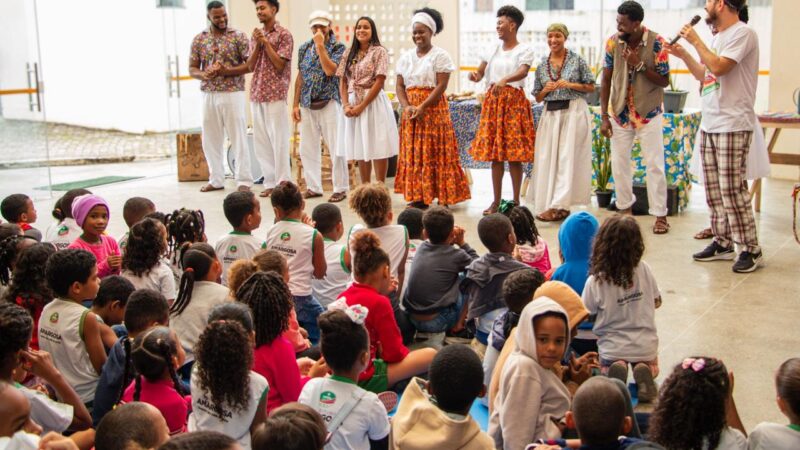 Secretaria de Educação leva Caravana Literária para escolas municipais de Amargosa