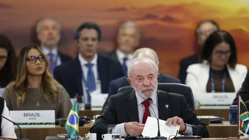 Lula critica FMI e defende mais poder para países do Sul Global durante Cúpula do Brics no Rio