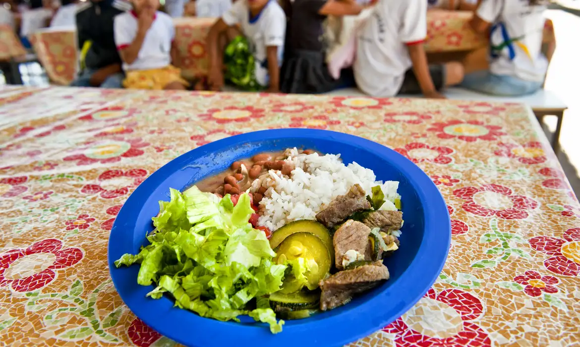 Agricultura familiar terá maior participação no Programa Nacional de Alimentação Escolar