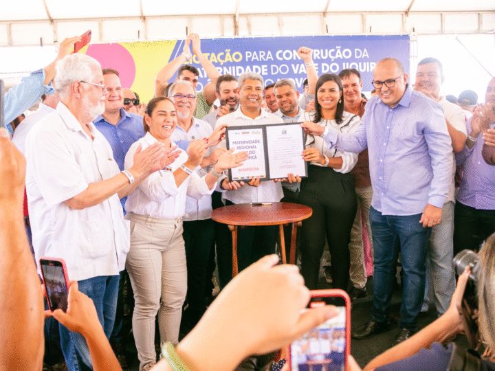 Jerônimo Rodrigues assina Ordem de Serviço para construção da Maternidade Regional em Amargosa