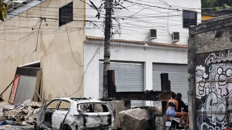 Estudo mostra que 4 milhões de pessoas estão sob domínio armado no Rio