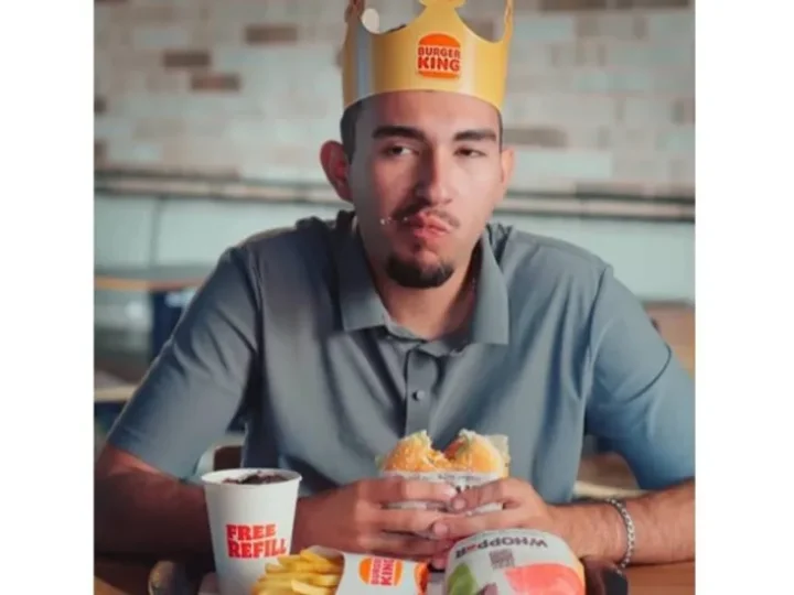 Jovem que se perdeu no Pico Paraná vira campanha publicitária do Burger King
