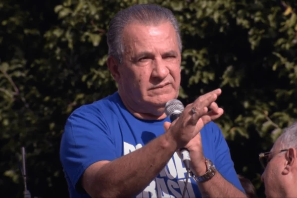 Pastor Silas Malafaia diz que avião atual está velho e pede ajuda: ‘Preciso de um mais novo’