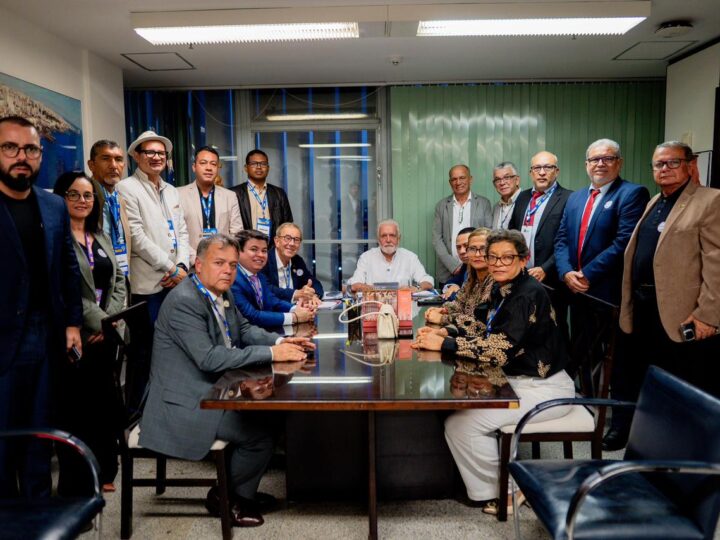 Prefeito de Amargosa participa da XXVII Marcha dos Prefeitos em Brasília