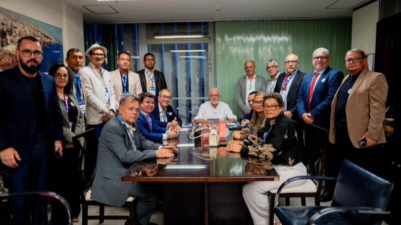 Prefeito de Amargosa participa da XXVII Marcha dos Prefeitos em Brasília