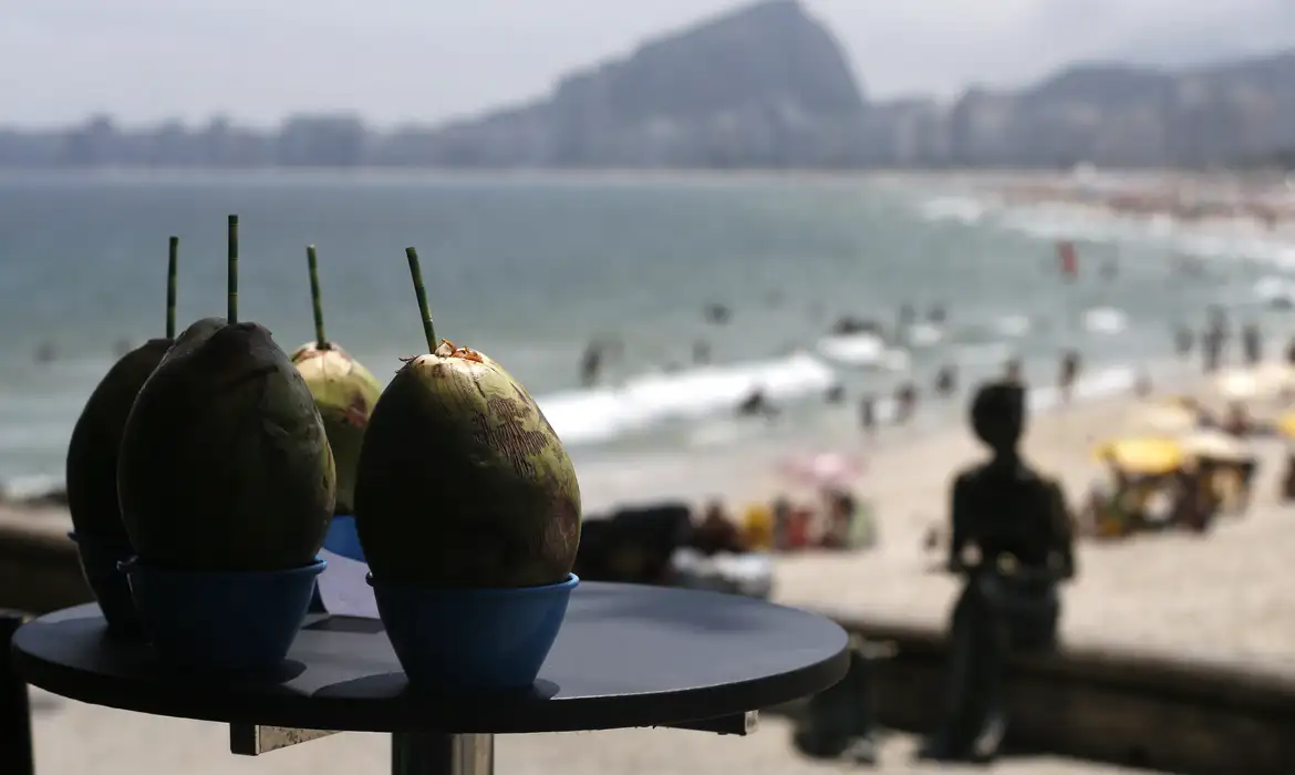 Gastos de turistas internacionais no Brasil atingem recorde de R$ 25 bilhões em cinco meses