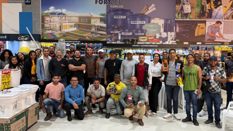 Construfaz promove treinamento técnico sobre componentes elétricos para colaboradores
