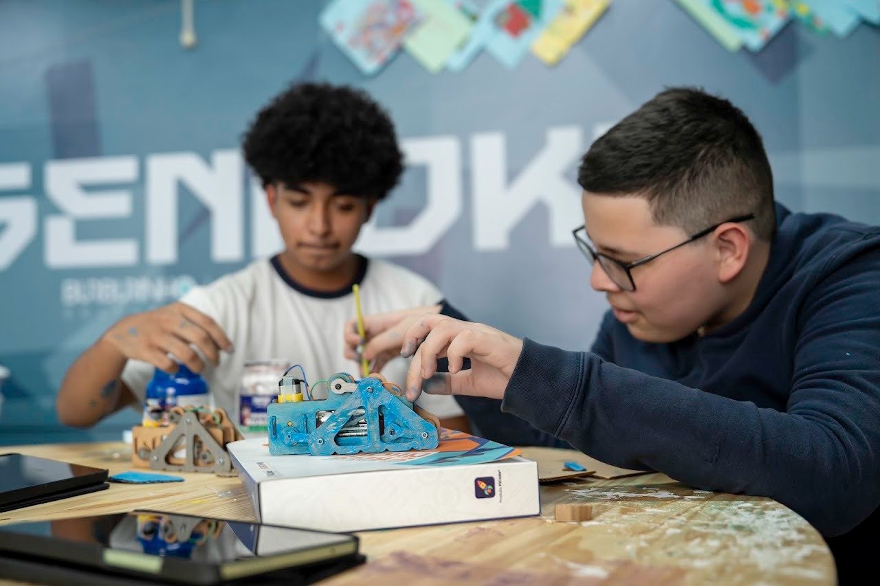 Projeto nacional de arte e robótica, Engenhoka é lançado em escola pública de Salvador