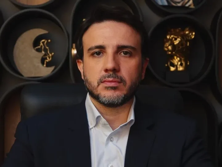 Toffoli suspende propaganda de Renan Santos na internet