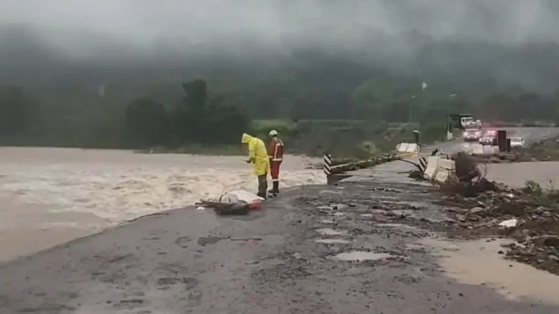 Rio Grande do Sul inicia semana com alerta para forte tempestade