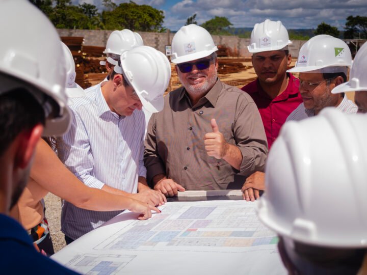 Prefeito de Amargosa, Getúlio Sampaio, detalha obras em andamento e destaca parcerias com governos Estadual e Federal