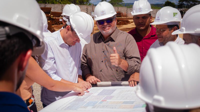 Prefeito de Amargosa, Getúlio Sampaio, detalha obras em andamento e destaca parcerias com governos Estadual e Federal